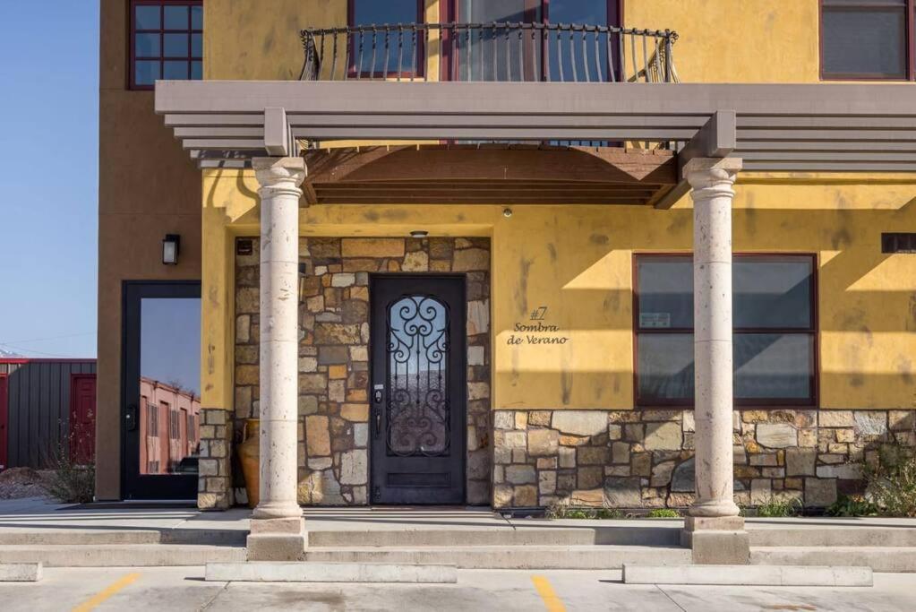 Luxury Downtown Rental Moab Exterior photo